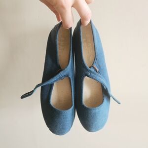 Small Lot Co Indigo Mary Jane Flats 9